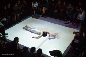 Spectacol de teatru, discuții libere și dezbatere despre autism, la Teatrul “Matei Vișniec”