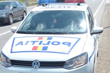 Șofer băut urmărit în trafic, după ce a refuzat să oprească la semnalul polițiștilor