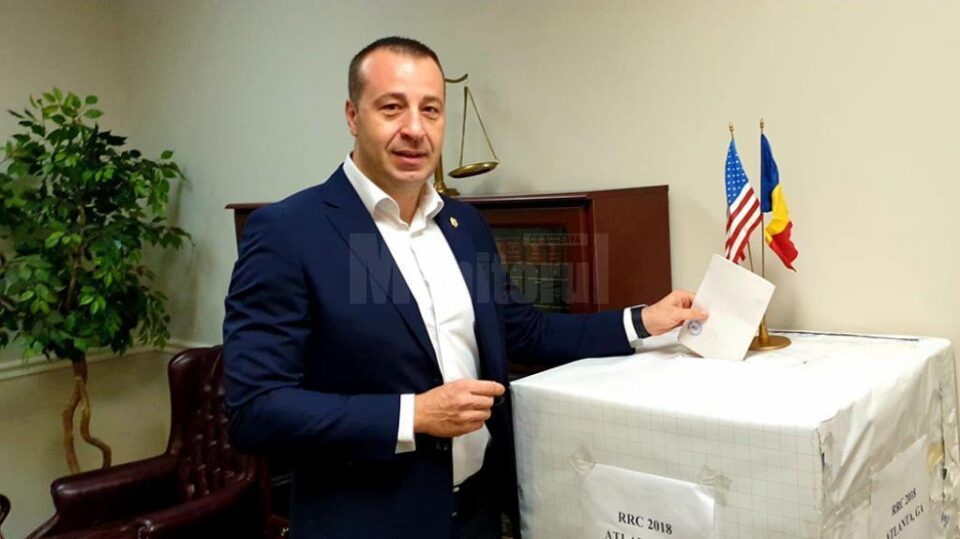 Viceprimarul Sucevei Lucian Harșovschi a votat din Statele Unite ale Americii