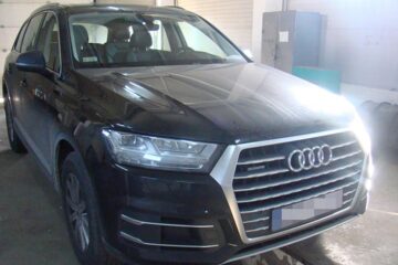 Audi Q7 descoperit de echipa de control din PTF Siret