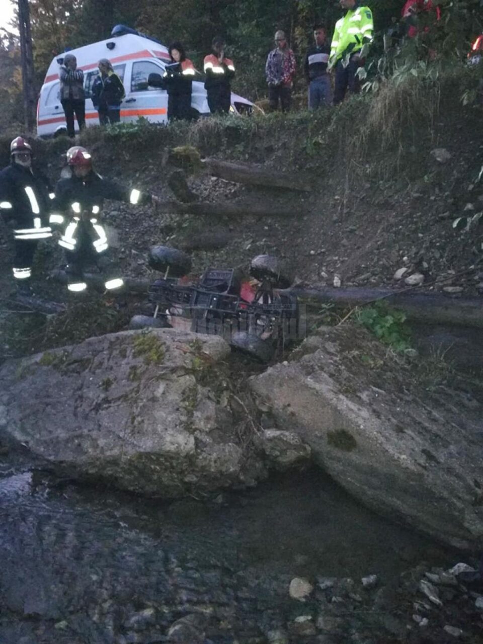 Accidentul s-a produs marți seară, pe raza satului Maidan, comuna Cacica