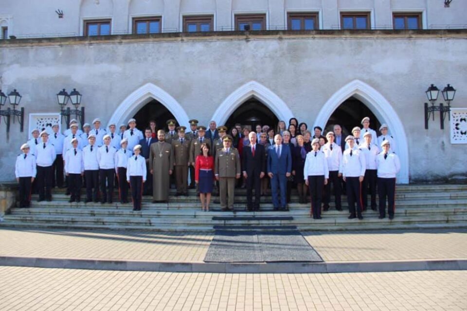 Ambasadorul SUA în România, în vizită la Colegiul Național Militar „Ștefan cel Mare”. Foto: Laurențiu Sbiera
