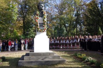 165 de ani de la nașterea compozitorului Ciprian Porumbescu și 85 de ani de la dezvelirea bustului său din Parcul central al municipiului Suceava