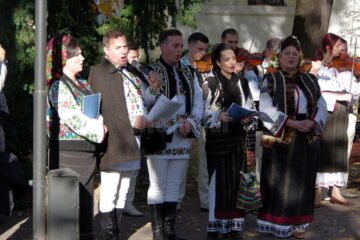 165 de ani de la nașterea compozitorului Ciprian Porumbescu și 85 de ani de la dezvelirea bustului său din Parcul central al municipiului Suceava
