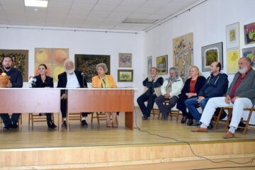 Vernisajul expoziției de grup „4 plus 1”, având ca temă „Mărul”