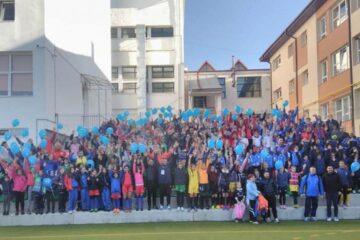Imagine din urmă cu un an, cu participanții la turneul final „Fotbal și Feminitate”, gazduit de Suceava.