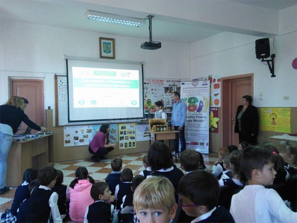 Risipa alimentelor, combaterea acesteia și alimentația sănătoasă, prezentate pe înțelesul elevilor