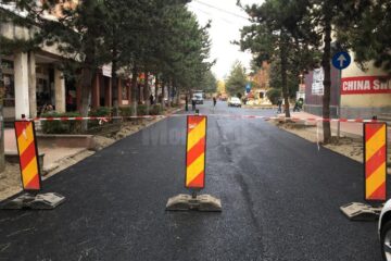 Trotuarele și căile de acces din zona centrală a Sucevei, refăcute în paralel cu strada Curtea Domnească