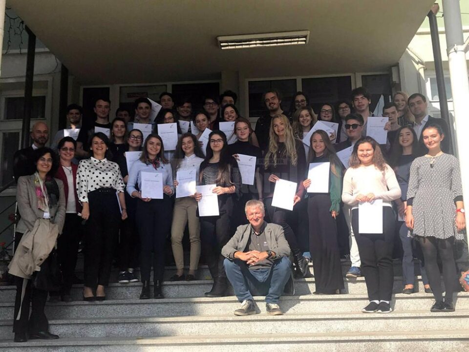 Diplome de atestare a competențelor în limba germană, înmânate elevilor Colegiului „Petru Rareș”