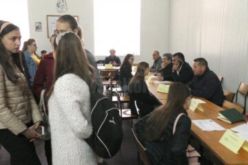 Bursa locurilor de muncă pentru absolvenții promoției 2018, la Rădăuți