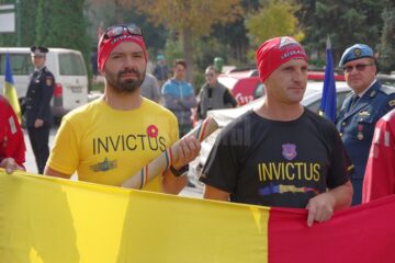Ștafeta veteranilor Invictus a fost preluată, ieri, de salvamontiști suceveni și va fi predată duminică seara la Bistrița