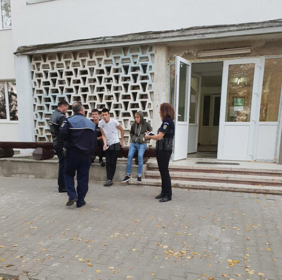 Balurile bobocilor, sub lupa polițiștilor