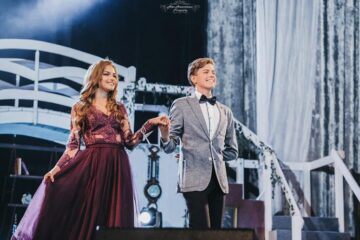 „Pierduți în timp”, bobocii de la „Petru Rareș” și-au desemnat noua generație de Miss și Mister