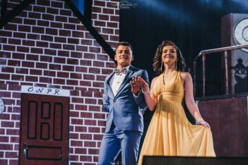 „Pierduți în timp”, bobocii de la „Petru Rareș” și-au desemnat noua generație de Miss și Mister