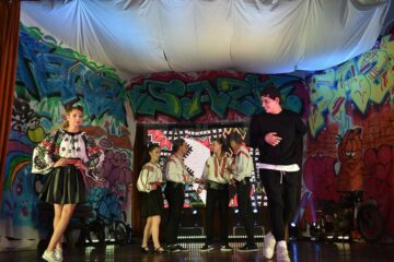 Iulia Badale și Rareș Silviu Carază, Miss și Mister Boboc la Liceul ,,Ion Luca” Vatra Dornei