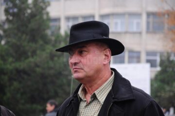 Peste 30 de autoturisme la Retro Parada Toamnei la Rădăuți