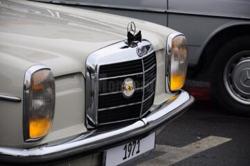 Peste 30 de autoturisme la Retro Parada Toamnei la Rădăuți