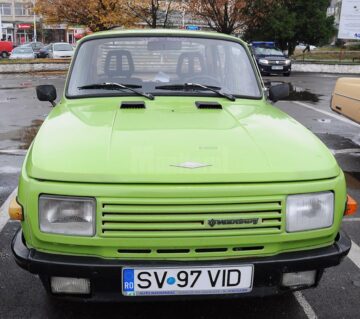 Peste 30 de autoturisme la Retro Parada Toamnei la Rădăuți