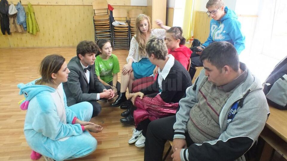 Activitați de voluntariat la Colegiul "Dragoș Vodă"