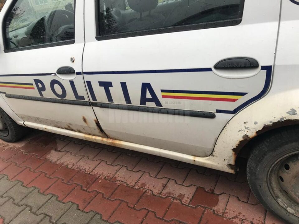 Multe dintre autoturismele Dacia Logan ale Poliției sunt într-o stare deplorabilă
