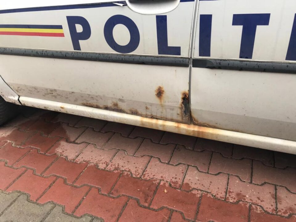 Multe dintre autoturismele Dacia Logan ale Poliției sunt într-o stare deplorabilă