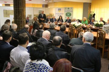 Consiliul Județean Suceava a acordat „Meritul Bucovinei” pentru 27 de medici, artiști, profesori și ingineri