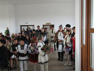 Amplu, inedit și emoționant eveniment desfășurat la Centrul Cultural „Florin Piersic” din Corlata