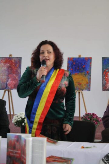 Amplu, inedit și emoționant eveniment desfășurat la Centrul Cultural „Florin Piersic” din Corlata