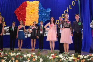 „România mea frumoasă”, tema Balului Bobocilor organizat de Liceul Tehnologic din Moldovița