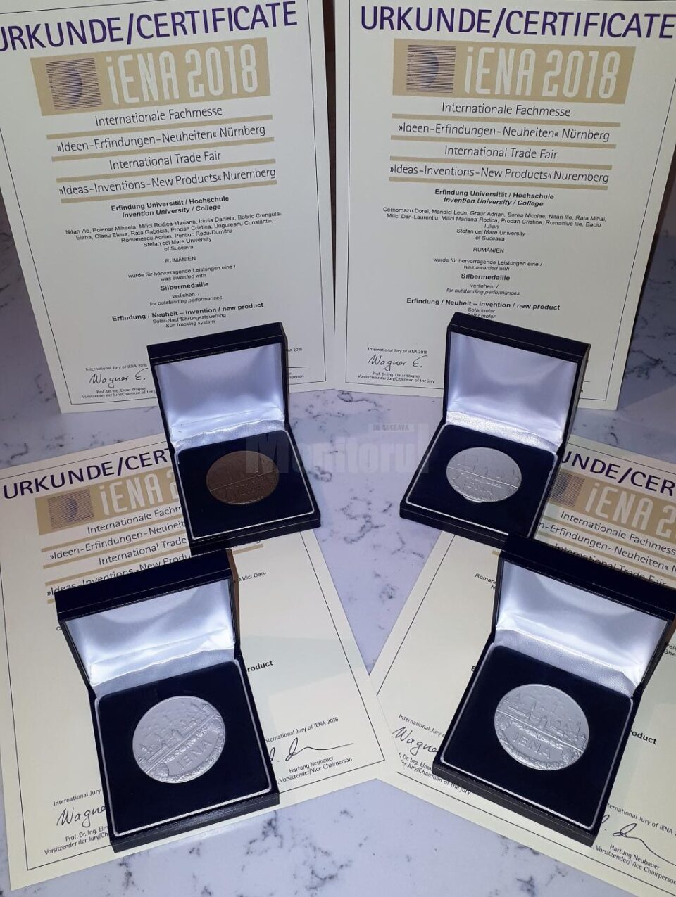 Trei medalii de argint și o medalie de bronz pentru studenții USV, la expoziția de inventică iENA