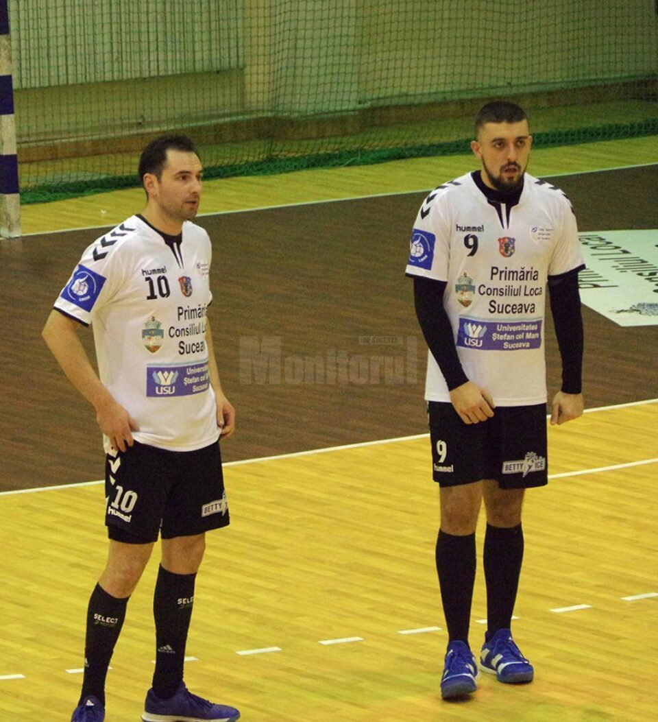 Florin Ciubotariu și Adi Târzioru au fost printre cei mai buni marcatori ai grupării sucevene Florin Ciubotariu și Adi Târzioru au fost printre cei mai buni marcatori ai grupării sucevene