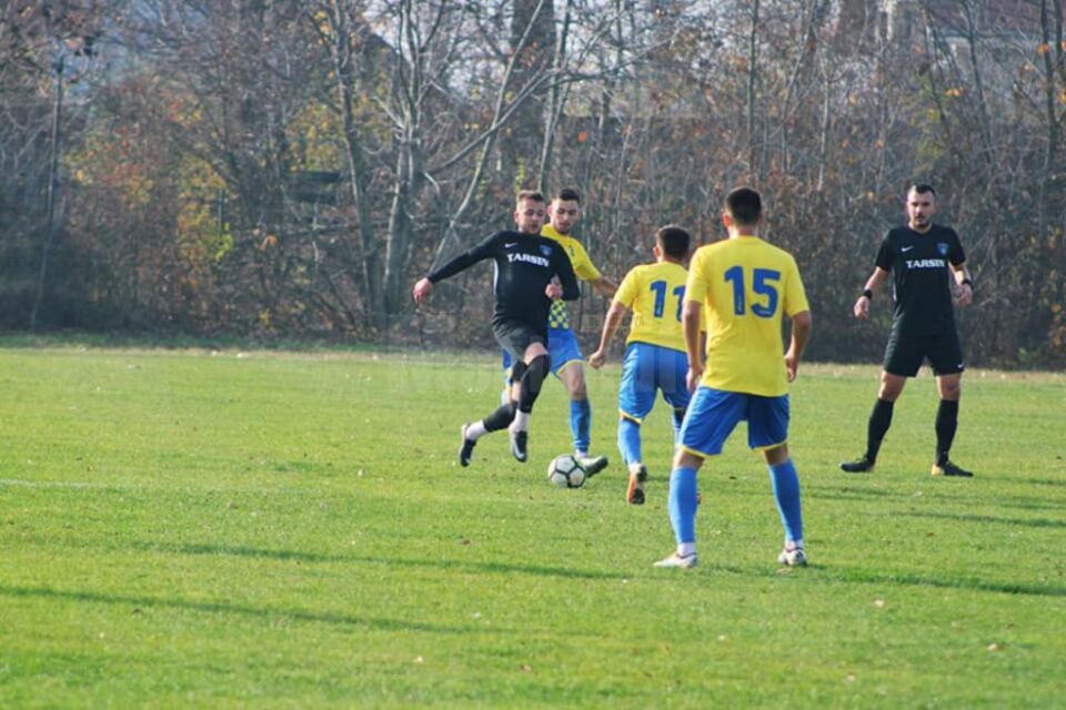 Cerlincă a marcat primul gol al partidei de la Radăuți Foto:Cristian Plosceac