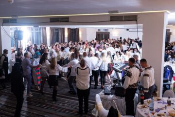 Taraful Florin Mucea, concert de excepție la „Seara costumului popular”, eveniment organizat la Londra