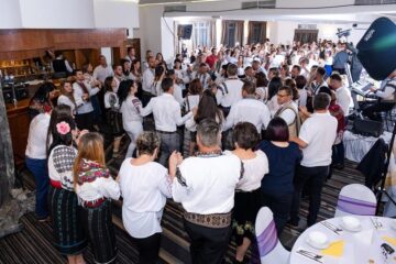 Taraful Florin Mucea, concert de excepție la „Seara costumului popular”, eveniment organizat la Londra