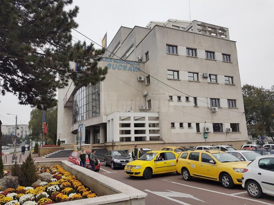 Sediul Primăriei Suceava urmează să fie renovat complet, printr-un amplu proiect de creștere a eficienței energetice Sediul Primăriei Suceava urmează să fie renovat complet, printr-un amplu proiect de creștere a eficienței energetice