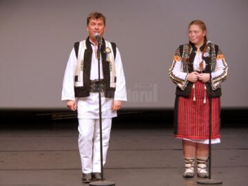 „Uniți de Centenar”, spectacol emoționant susținut de copii și tineri din sistemul de protecție socială Suceava