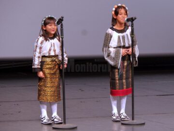 „Uniți de Centenar”, spectacol emoționant susținut de copii și tineri din sistemul de protecție socială Suceava