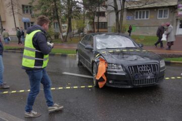 Mașina implicată în accident