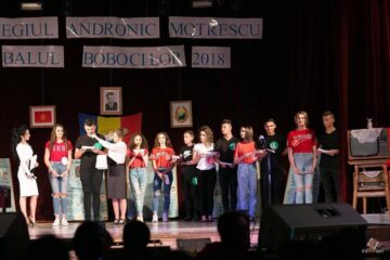 ,,Școala veche, școală nouă‘‘, la Colegiul „Andronic Motrescu” din Rădăuți