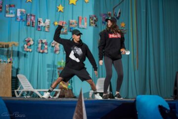 Elevii de la Liceul cu Program Sportiv au petrecut ca în Hawaii