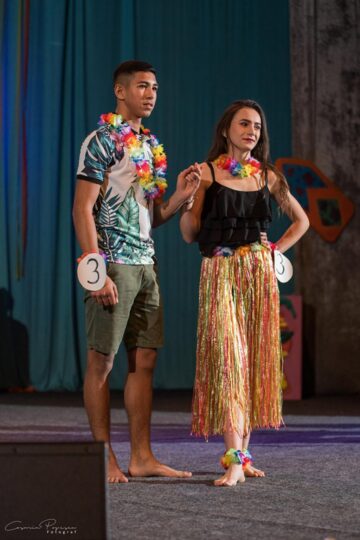 Elevii de la Liceul cu Program Sportiv au petrecut ca în Hawaii