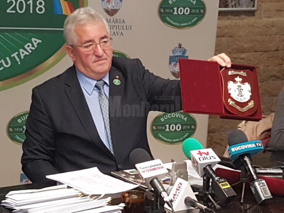 Ion Lungu a prezentat lista Cetățenilor Centenarului, care vor primi diplome, plachete și albumul Marii Uniri