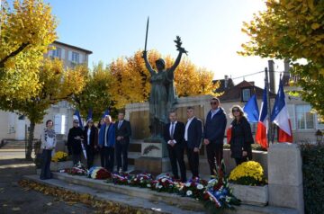 O delegație din Putna a fost prezentă în Franța, la Montmormillon, la manifestările prilejuite de împlinirea unui secol de la încheierea Primului Război Mondial