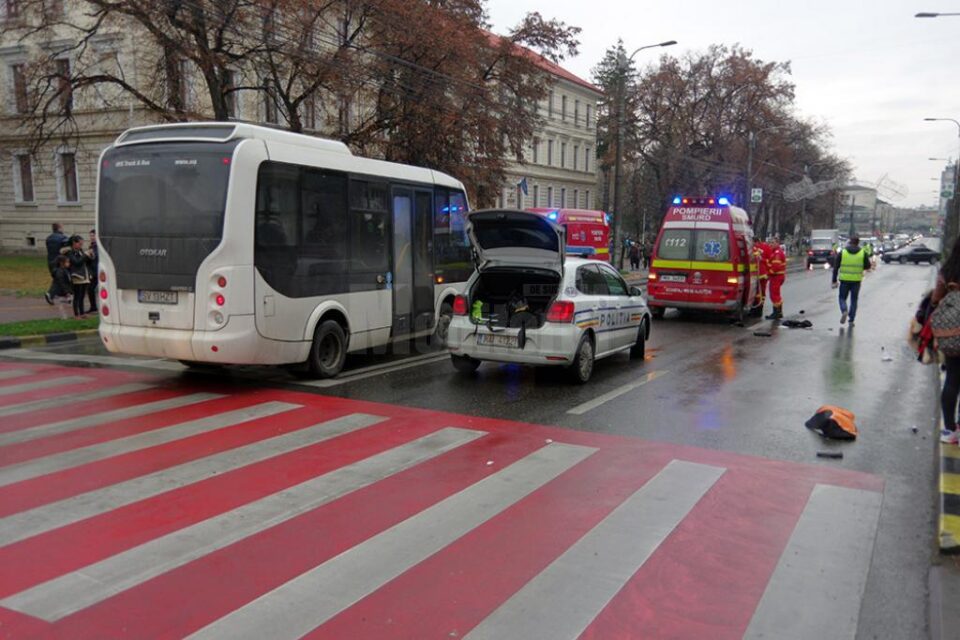 Trecerea de pietoni va fi semaforizată