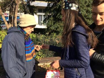 Elevi, părinți și profesori humoreni au participat la dezbateri cu privire la fenomenul violenței asupra copiilor