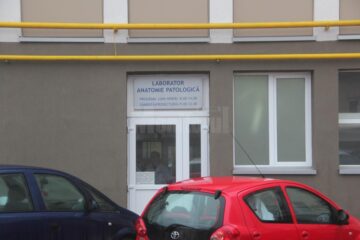 Cadavrele celor doi vârstnici au fost transportate la morga Spitalului Județean Suceava