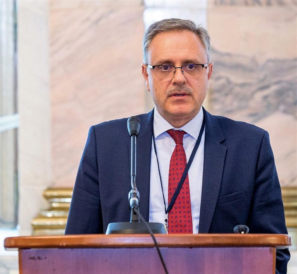 Cristian Rosu (ASF): Asigurarile in era digitala. Element important al economiei globale. Cristian Rosu (ASF): Asigurarile in era digitala. Element important al economiei globale.