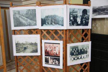 O expoziție cu 177 de fotografii inedite, de acum 100 de ani, poate fi admirată în Sala de Bal a Gării Burdujeni
