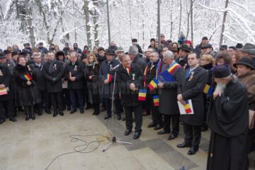 Statuia ecvestră a lui Ștefan cel Mare, reinaugurată de Ziua Bucovinei, cu cântece patriotice și artificii tricolore