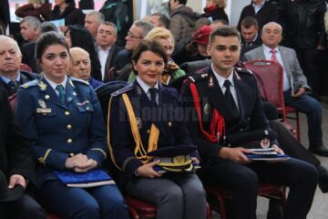 O expoziție cu 177 de fotografii inedite, de acum 100 de ani, poate fi admirată în Sala de Bal a Gării Burdujeni